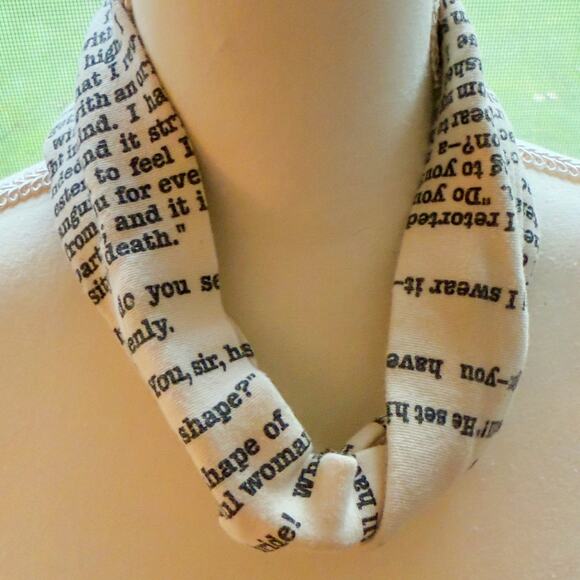 Storiarts Book Scarf Head Wrap Jane Eyre by Charlotte Brontë Ivory/Black Knit - Picture 1 of 9